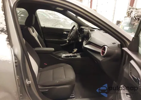 2024 Chevrolet Trax Fwd 1Rs z USA, uszkodzony, nr VIN KL77LGE26RC032288